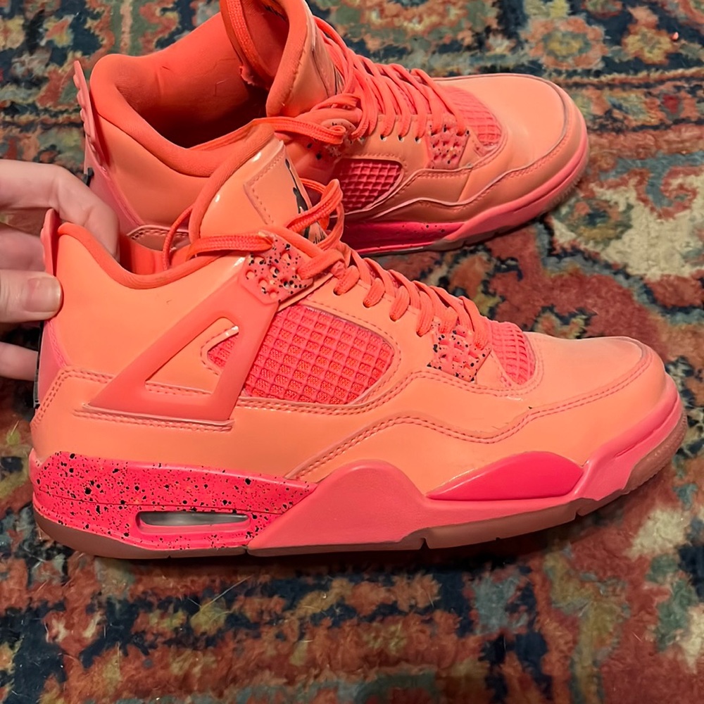 Jordan Retro 4 Hot Punch